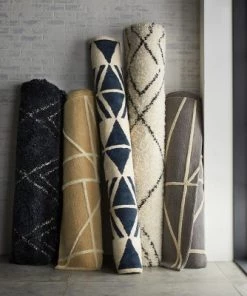 Diamond Patterned Shag Woven Rug - Project 62™ Gray -Project 62 Shop GUEST 1dde2399 724b 421f 8456 040d4b414ea5