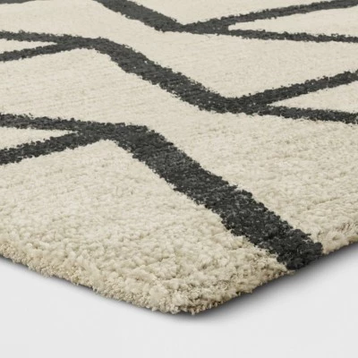 Glacier Hourglass Woven Area Rug - Project 62™ Cream -Project 62 Shop GUEST 2f750afa fef5 4f2e 97fd 962517047591